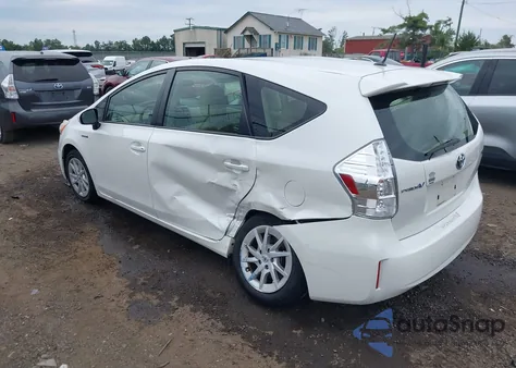 2012 Toyota Prius V Two z USA, uszkodzony, nr VIN JTDZN3EU5C3139517